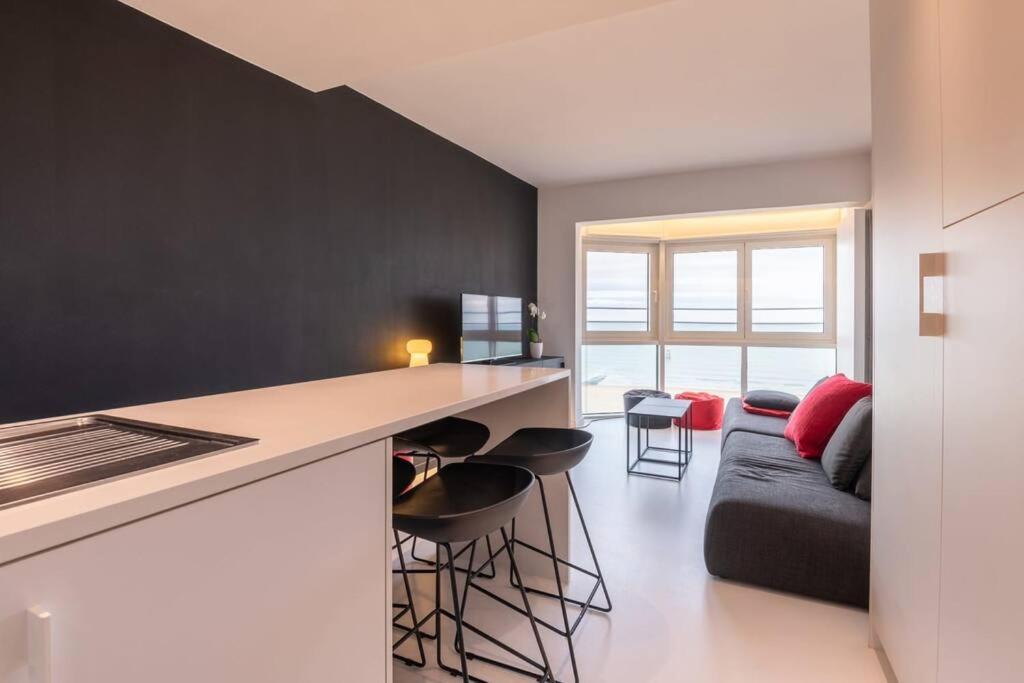 Eliza - Luxurious Apartment With Stunning Sea Views Oostende Dış mekan fotoğraf